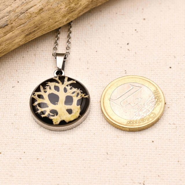 Mystic lichen pendant